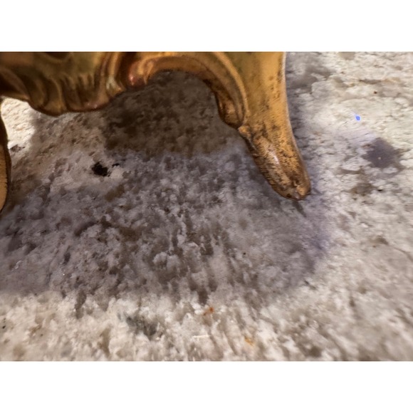 Vintage Ornate Gold Tone Filigree Trinket Jewelry Box with Figural Lid - Picture 11 of 14